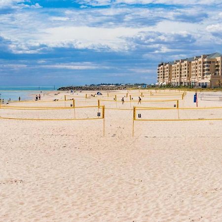 Beachside Luxury Apartments One & Two Bedroom In Beachfront Oaks Pier Building เกลเนลก์ ภายนอก รูปภาพ