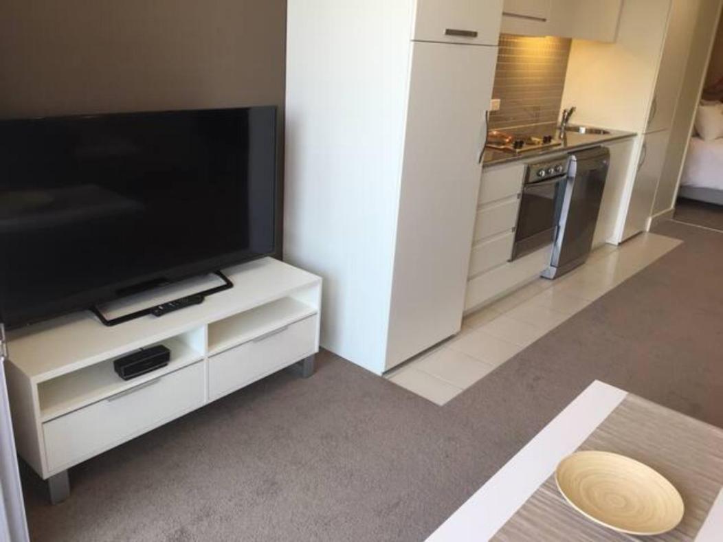 Beachside Luxury Apartments One & Two Bedroom In Beachfront Oaks Pier Building เกลเนลก์ ภายนอก รูปภาพ