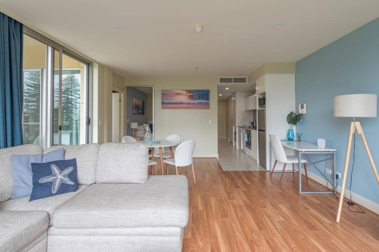 Beachside Luxury Apartments One & Two Bedroom In Beachfront Oaks Pier Building เกลเนลก์ ภายนอก รูปภาพ