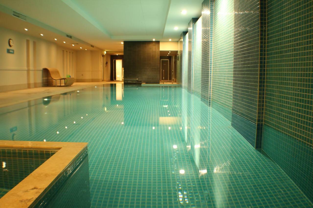 Beachside Luxury Apartments One & Two Bedroom In Beachfront Oaks Pier Building เกลเนลก์ ภายนอก รูปภาพ
